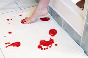 Blutiger Badvorleger