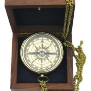 Kompass mit Ankergravur