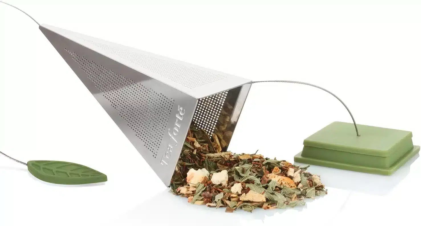 exklusive Teesieb in Pyramidenform