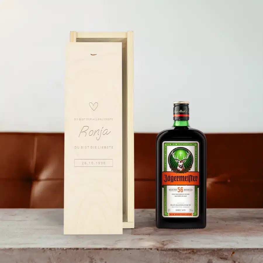 Kräuterlikor in persönlicher Geschenkbox