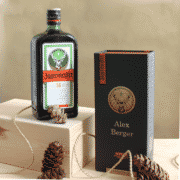 Kräuterlikor in persönlicher Geschenkbox