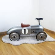 Vintage Renn-Rutschauto