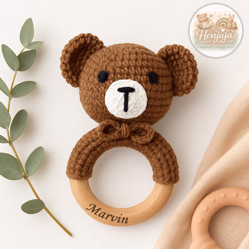 Teddy Babyrassel aus Holz
