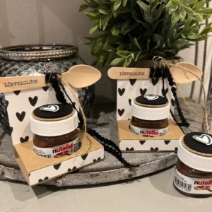 Minischokocremes als Glücksbringer