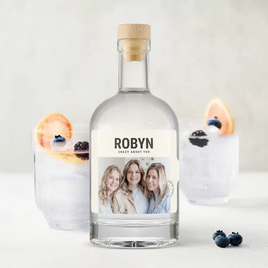 Gin mit eigenem Etikett