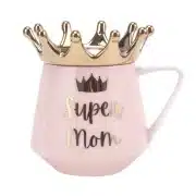 Tasse für Mamas „Super Mom“ mit goldenem Kronendeckel